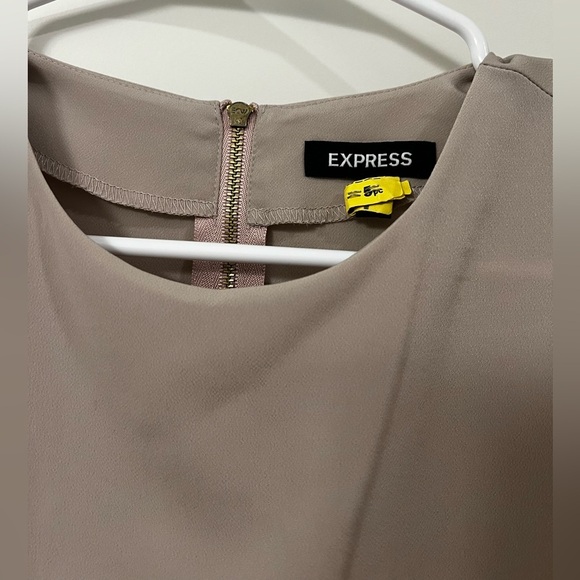 EXPRESS SLEEVELESS TOP WOMENS XS TEE TANK T SHIRT Beige (0215) - Picture 3 of 7